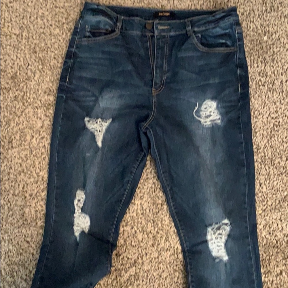 Jeans - Picture 2 of 5